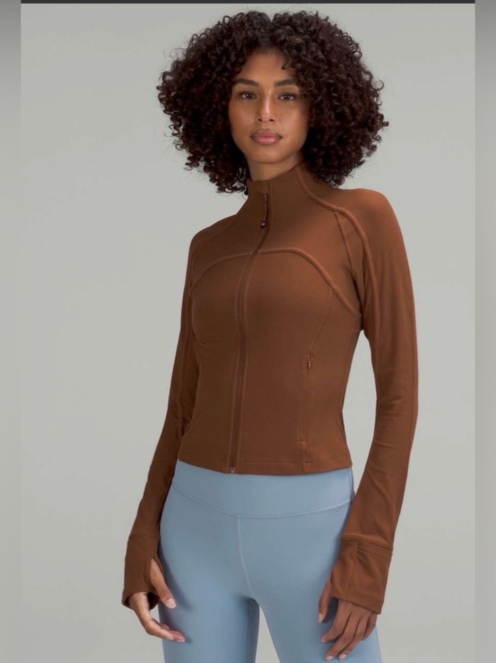 Lululemon Ribbed Nulu Cropped Define Jacket
Roasted Brown 🍄‍🟫